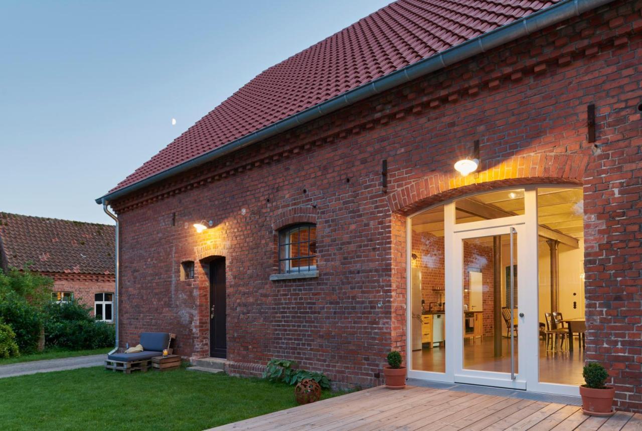 Re~Barn - Modern Country Stay Essel Luaran gambar